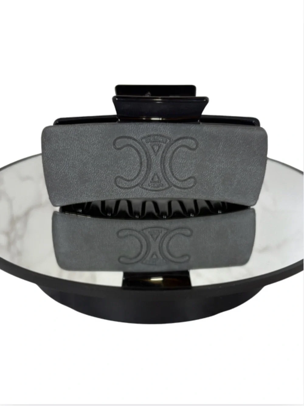 HAIR CLAW CLIP: Gray & Black w/Triomphe, NIP